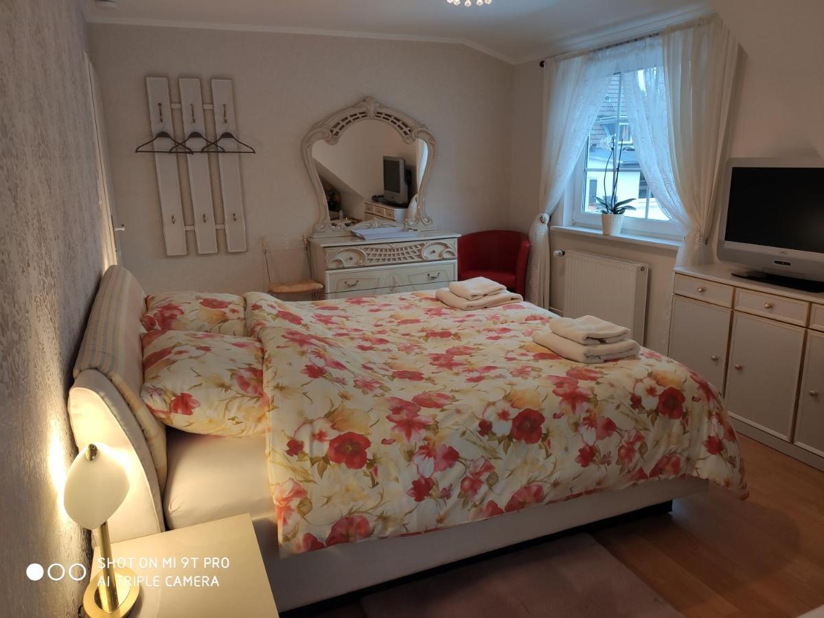 Blumen Apartment Гамбург Екстер'єр фото